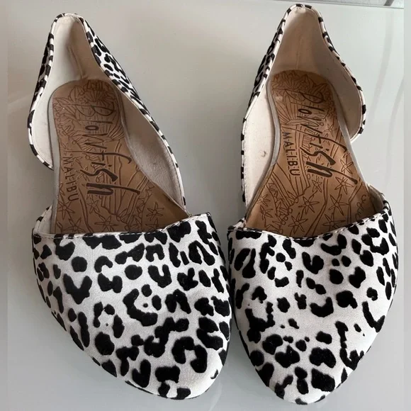 Malibu Blowfish Women's Leopard Print Flats - Picture 14 of 14
